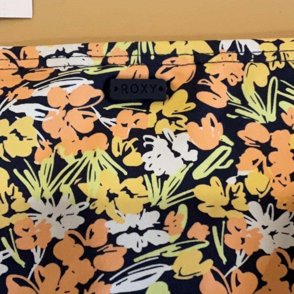 Roxy Roxy Women's Beach Classics Moderate Bikini … - image 8